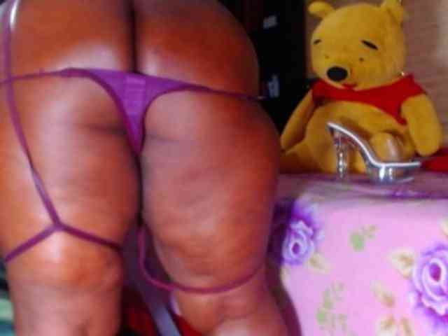 naughtybigass webcam