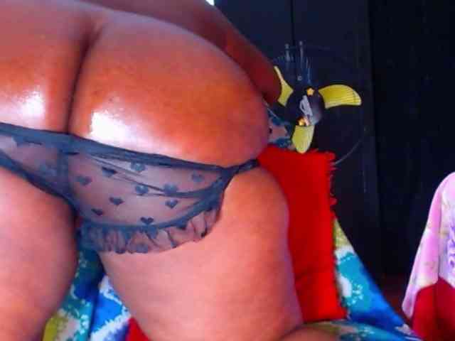 naughtybigass webcam