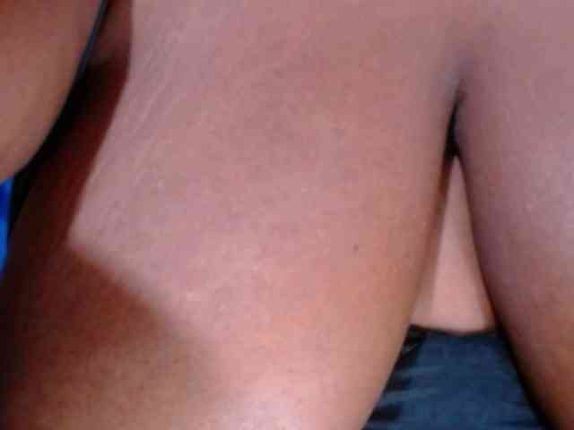 naughtybigass webcam