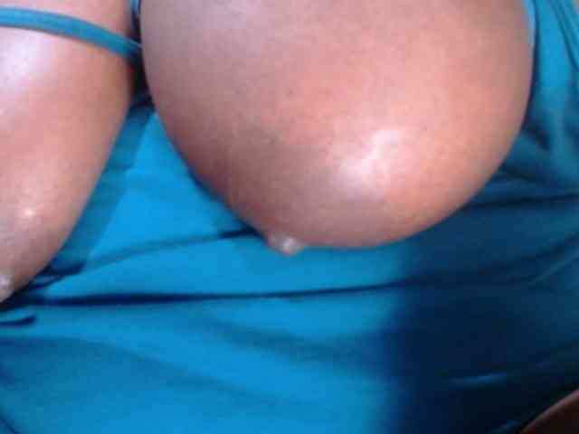 naughtybigass webcam