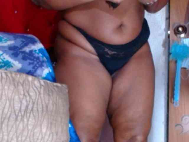 naughtybigass webcam