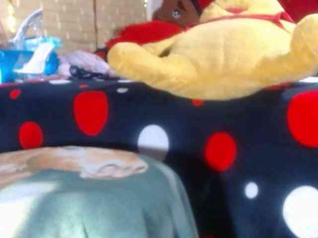 wildsquirtsofi webcam