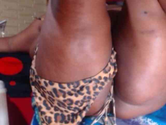 wildsquirtsofi webcam