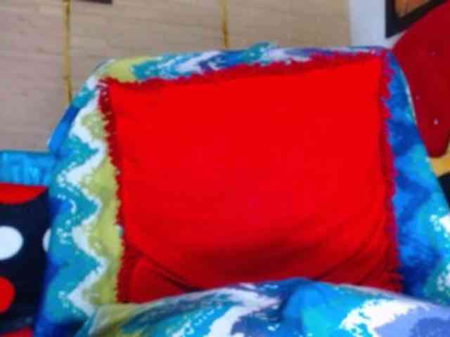 squirtslaveLia webcam