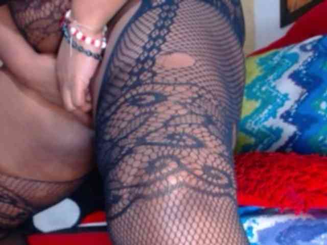 Modelo: squirtslaveLia