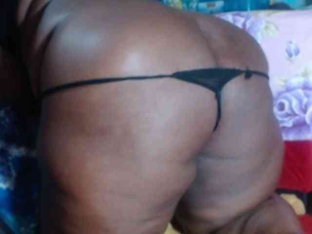 wildsquirtsofi webcam