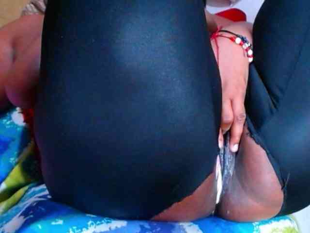 naughtybigass webcam