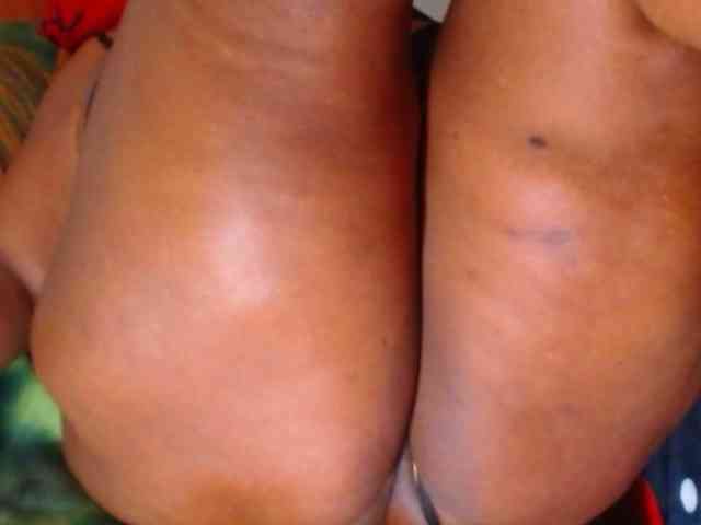 wildsquirtsofi webcam