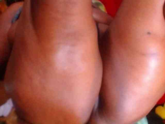 sofi-squirtwild webcam