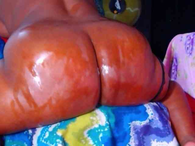 naughtybigass webcam