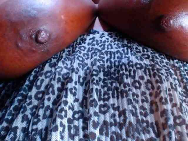 naughtybigass webcam