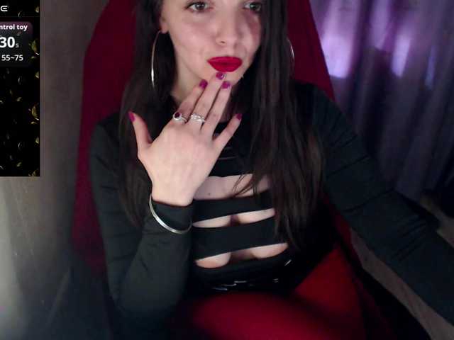 MiaGrace Live Cam on BongaCams