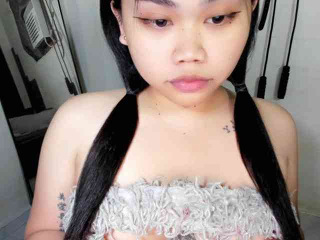 Perky_Ashley