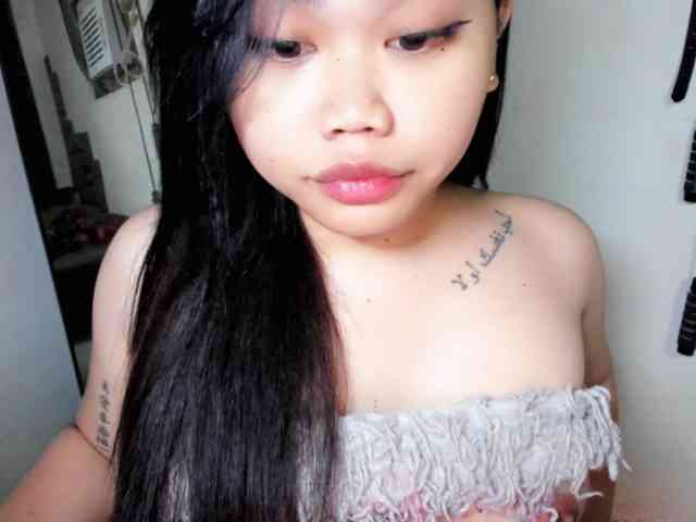 Perky_Ashley