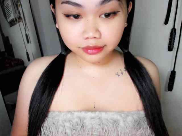 Perky_Ashley