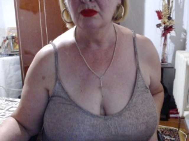 Secretfox live webcam show