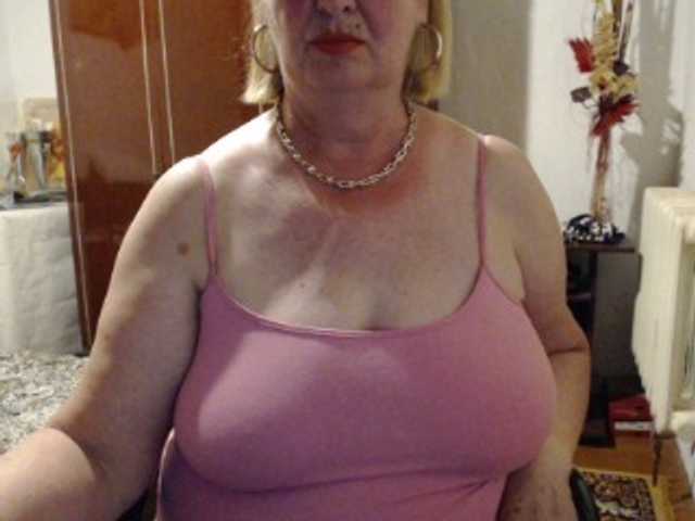 Secretfox live cam on BongaCams