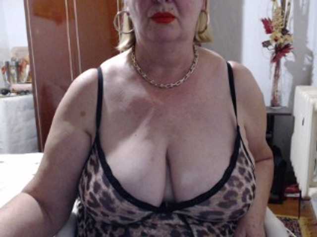 Secretfox, en vivo ahora en BongaCams