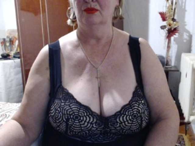 Secretfox live cam on BongaCams