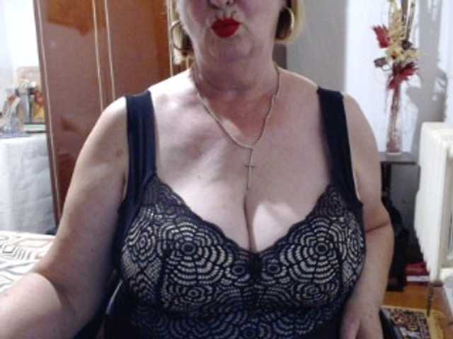 Secretfox live cam on BongaCams