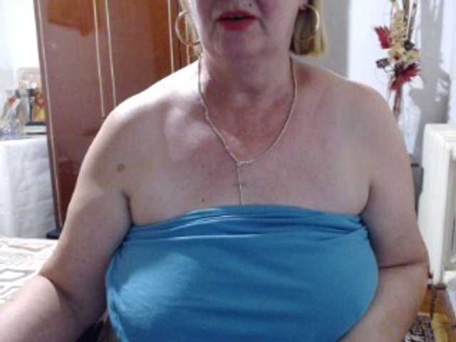 Secretfox live cam on BongaCams