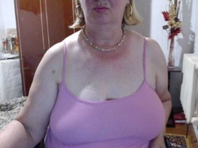 Secretfox live cam on BongaCams