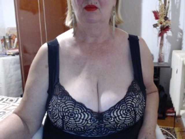 Secretfox live cam on BongaCams
