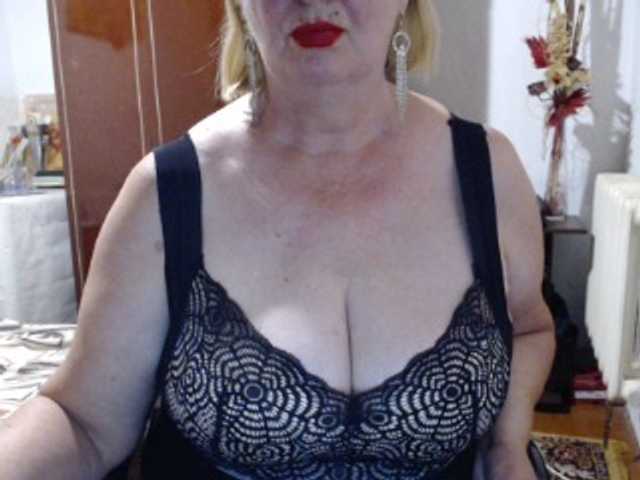 Secretfox live webcam show
