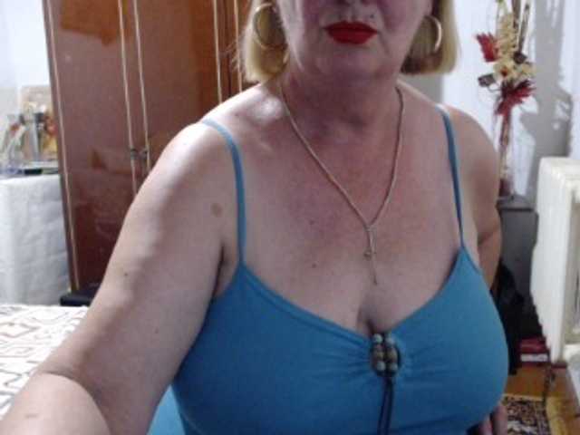 Secretfox live cam on BongaCams