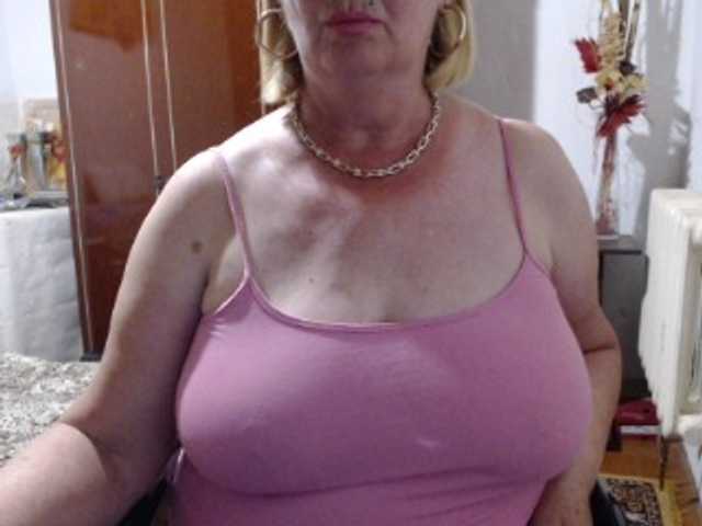 Secretfox live cam on BongaCams