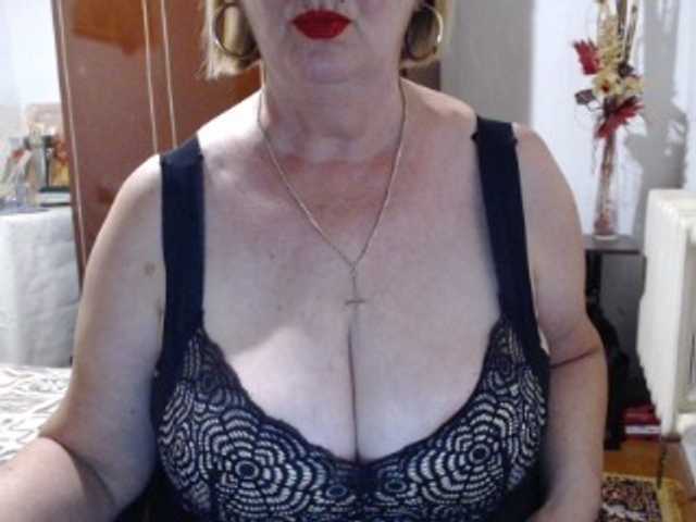 Secretfox live webcam show