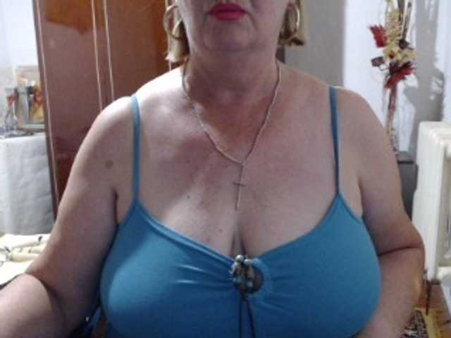 Secretfox live cam on BongaCams