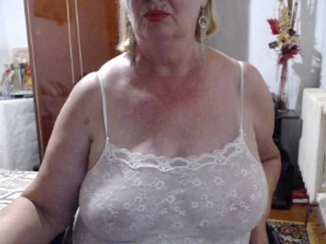 Secretfox live cam on BongaCams
