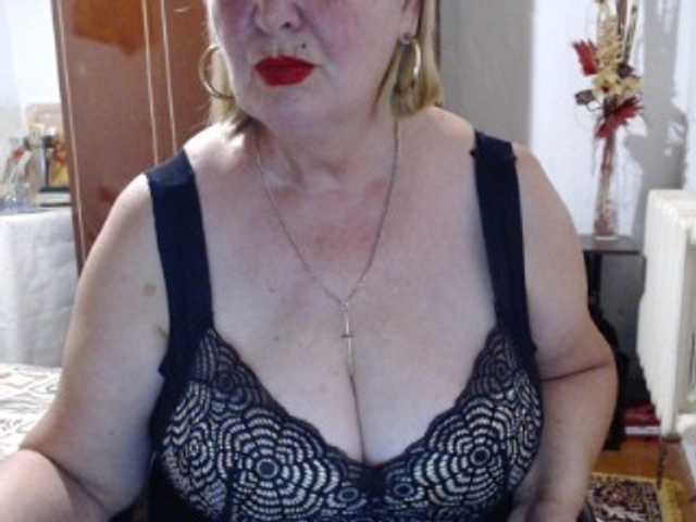 Secretfox live cam on BongaCams