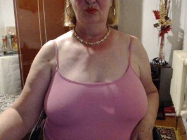 Secretfox live cam on BongaCams