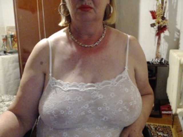 Secretfox live cam on BongaCams