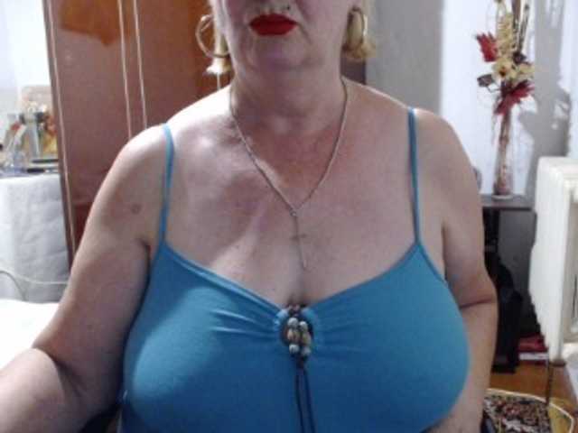 Secretfox live cam on BongaCams