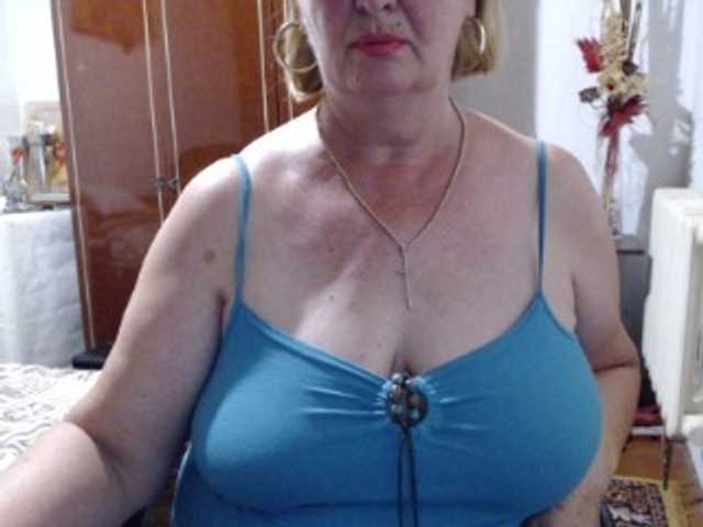 Secretfox live cam on BongaCams