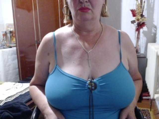 Secretfox live cam on BongaCams