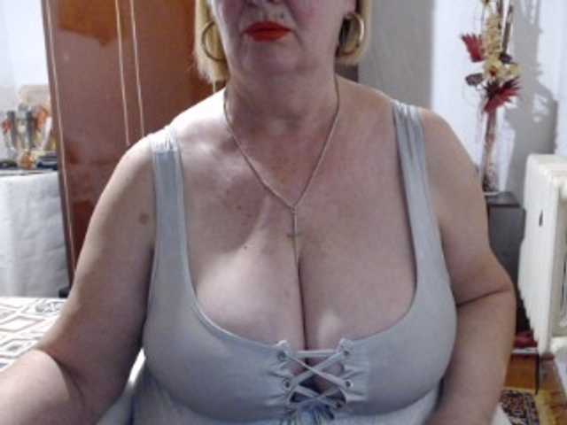 Secretfox live cam on BongaCams
