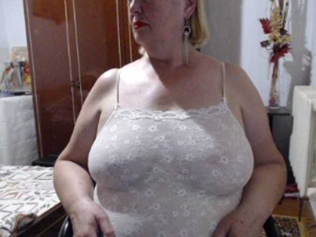 Secretfox live cam on BongaCams