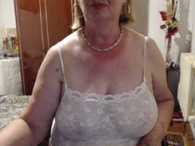 Secretfox live cam on BongaCams