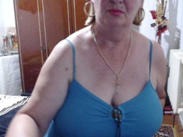 Secretfox live cam on BongaCams