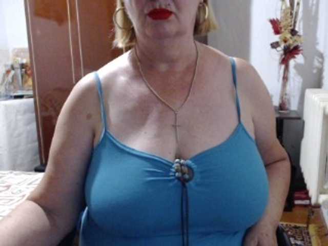 Secretfox live cam on BongaCams