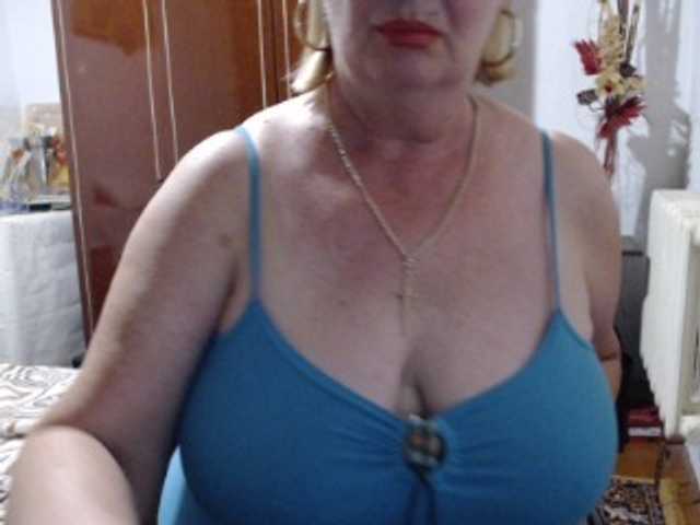 Secretfox live cam on BongaCams