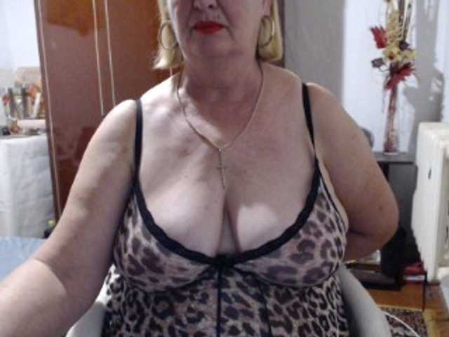 Secretfox live cam on BongaCams