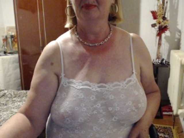 Secretfox live cam on BongaCams