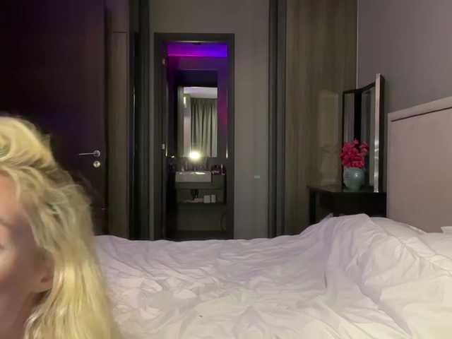 Milz21 live cam on BongaCams