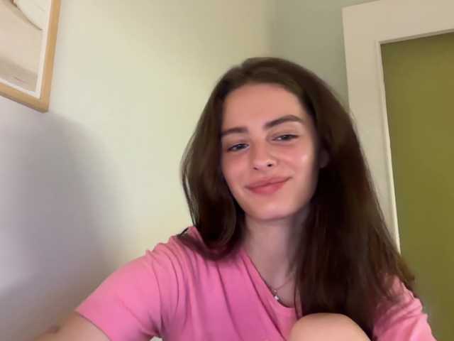 emmsee cam belle