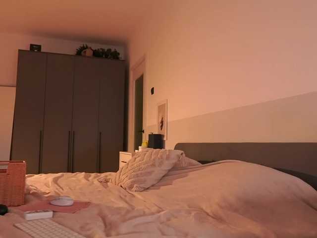 emmsee live webcam show